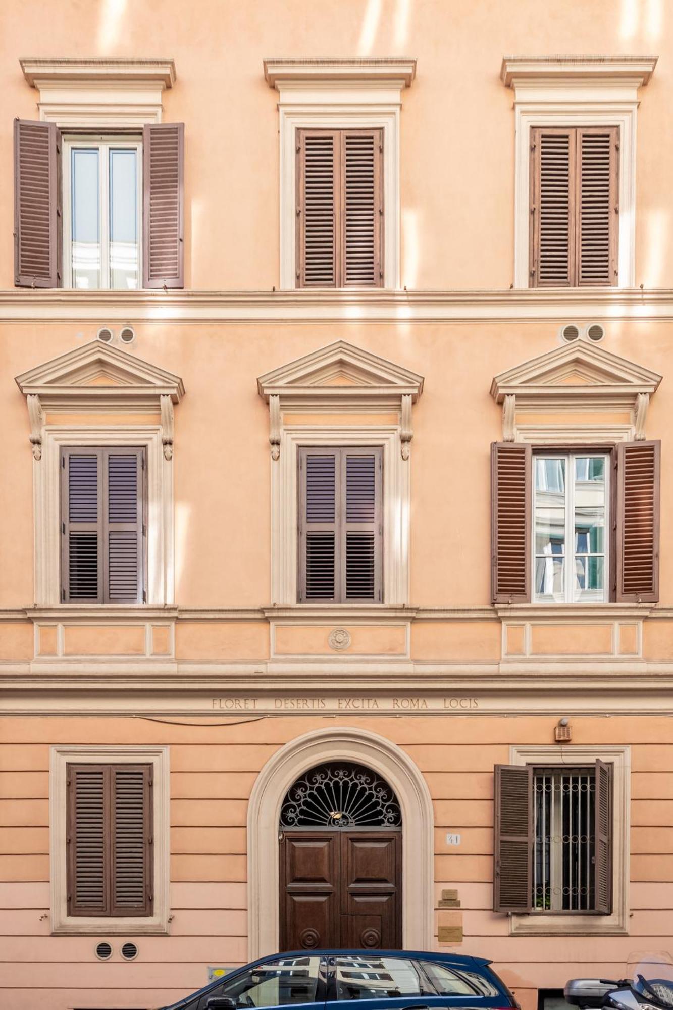 Domus Palestro Roma Exterior foto